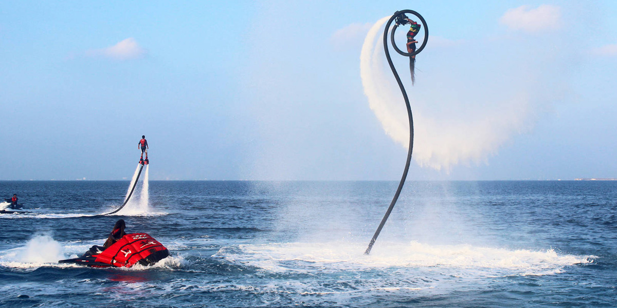 watersports in palm jumeirah activities to do in dubai uae