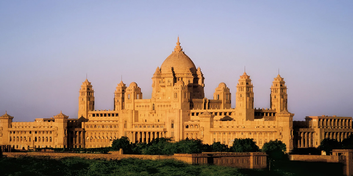 umaid bhawan palace in jodhpur india