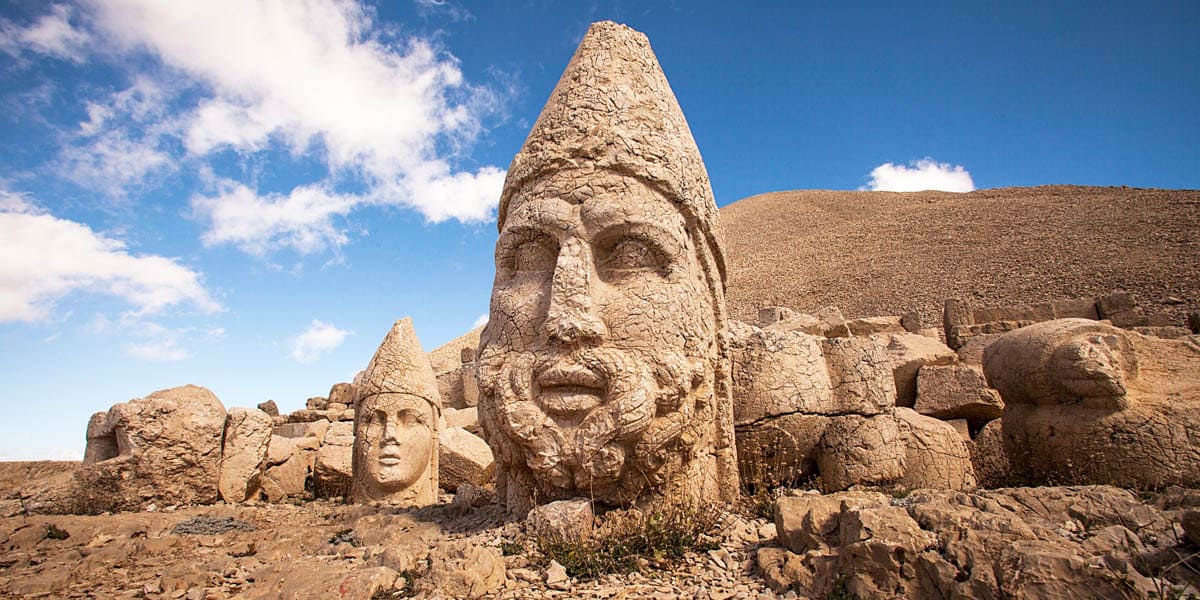 mount nemrut from instaglobalvisa